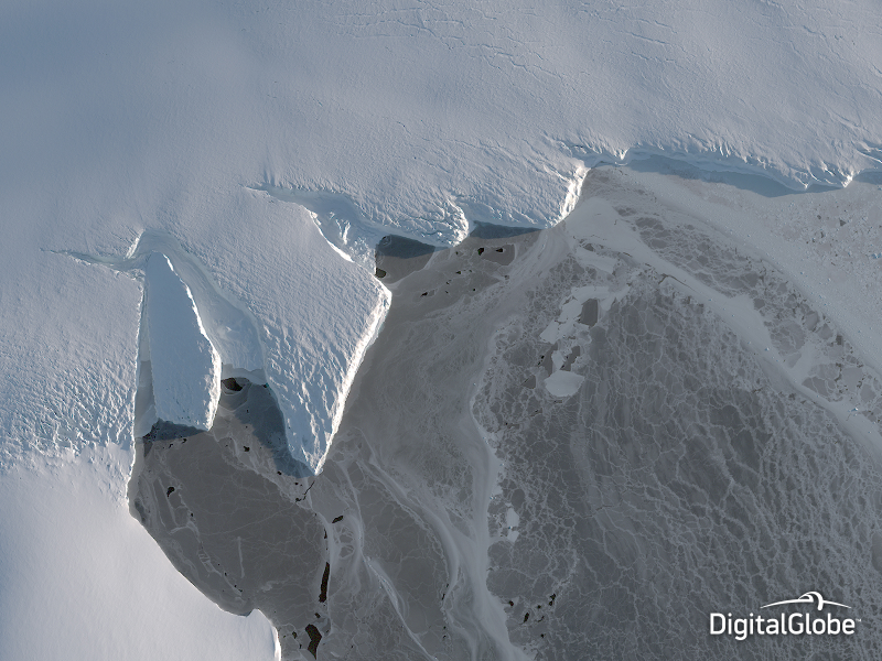 Illustration for article titled 2014 As Told By Photos from the World's Highest Resolution SatellitesÂ